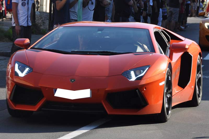 Aventador Making Of