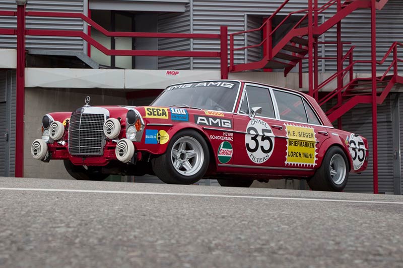 Der Mercedes-Benz 300 SEL 6.8 AMG auf der Essen Motor Show 2017