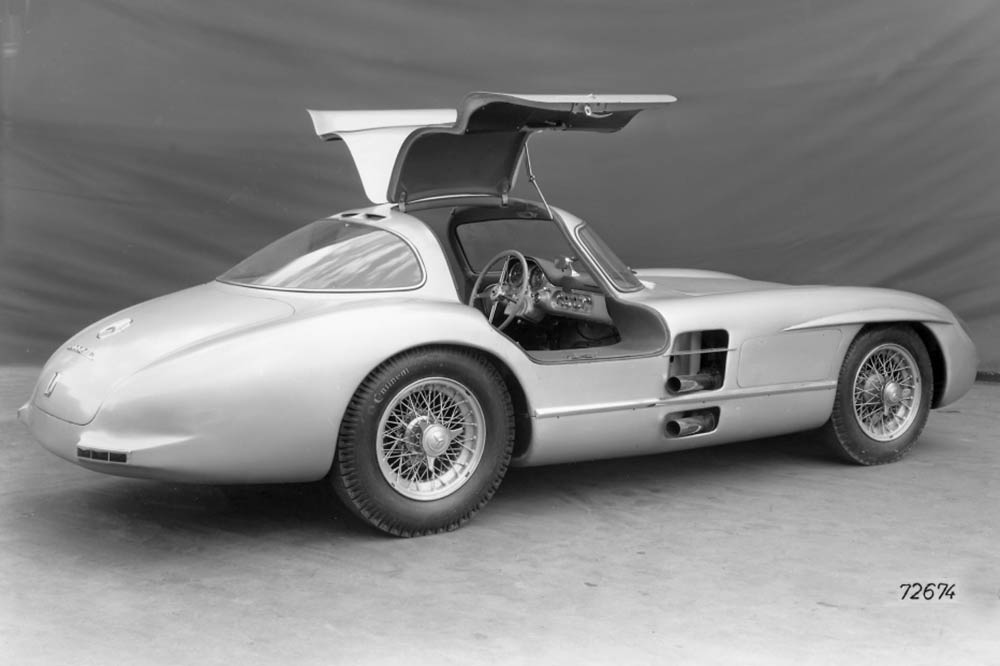 Mercedes-Benz 300 SLR Uhlenhaut-Coupé