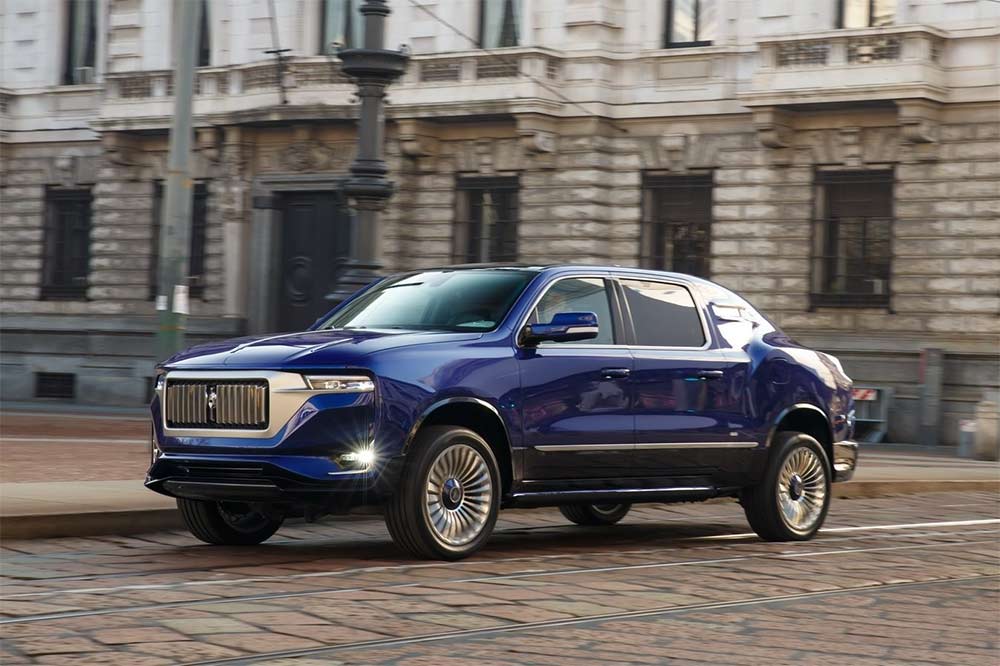 Die Aznom Palladium Luxuslimousine aus Monza