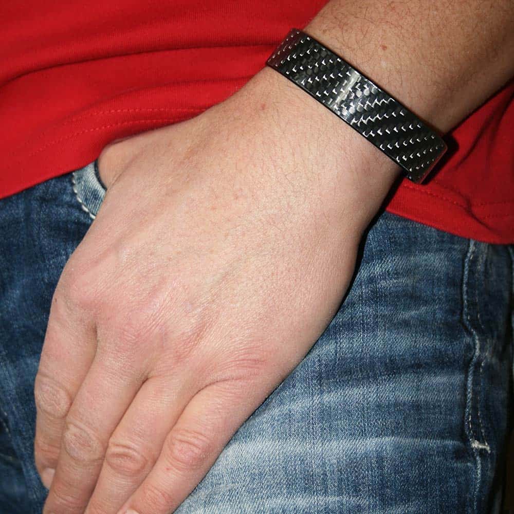 Edles und stylishes Carbonarmband - Geschenkidee nicht nur für Männer